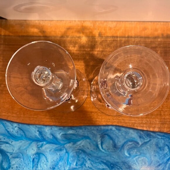 Set of (2) Crate & Barrel 8oz Blown Glass Fused Snowmen Santa Wine Goblet Glass - Picture 10 of 10